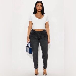 She's An Icon Curvy Stretch Skinny Jeans - Black Wash Size 7